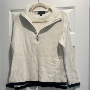 Laundry By Shelli Segal White and Black Women's Turtleneck Sweater